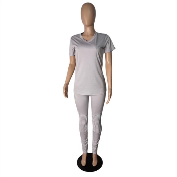 Short sleeve tee and creased 2 piece pants set - Picture 6 of 7